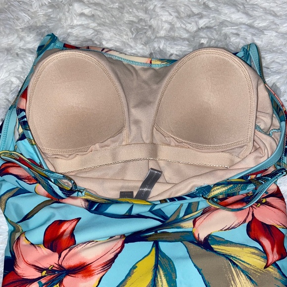 Teal Floral One Piece Swim Suit with front tie in Excellent Clean Condit… - Picture 5 of 6